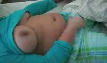 看護師がクライアントの猫を突いた 女性 が 好き な セックス 動画