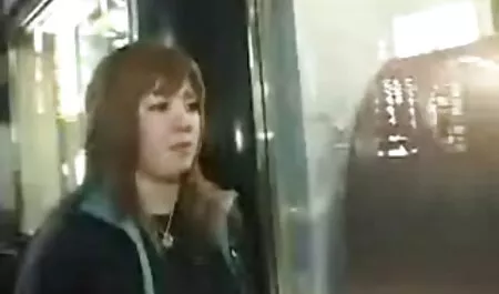 三人組:二人の姉妹deepthroat一人 女性 h 動画