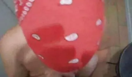 滑りやすいマッサージ エッチ 女性 無料 動画