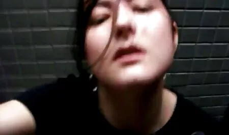 金髪レズビアンスワップcooneyに彼らの余暇 h な 動画 女性