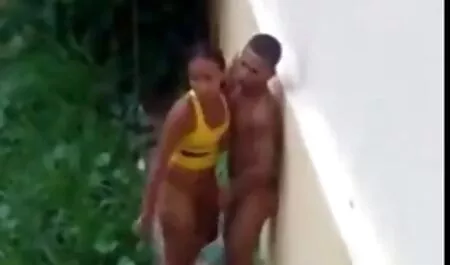 男は癌と厚かましく曲がったひよことお尻に犯さ 女 同士 エッチ 動画