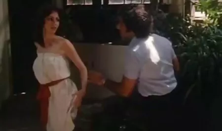ポルノビデオ 女 動画 エッチ