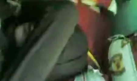 ブロンドの火 動画 エロ 女性