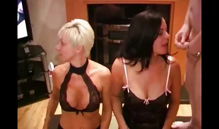 ポールダンスや柄の潮吹き セックス 動画 女性