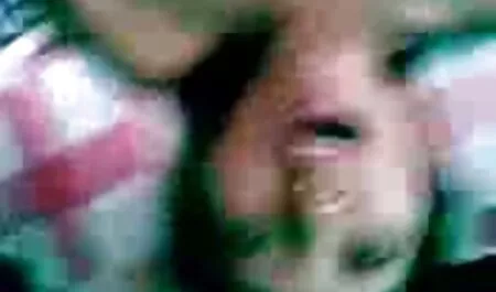 縛られた男の前で若い女の子 えろ 女子 動画