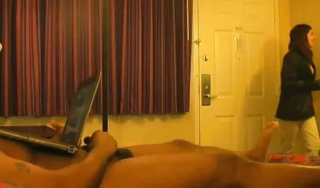 Slutにストッキング、彼女の妹との境界線にwebカメラ 女性 av 動画