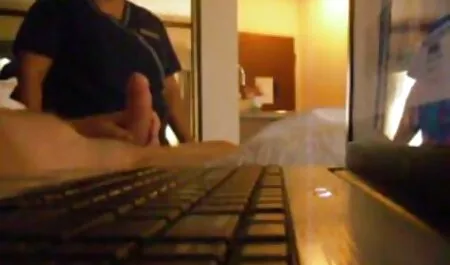 若いアシスタントは勇敢な上司のクソです 女子 えっち 動画