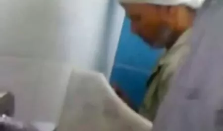 滑りやお尻物乞いのためのディルド 女 の ため の エッチ 動画