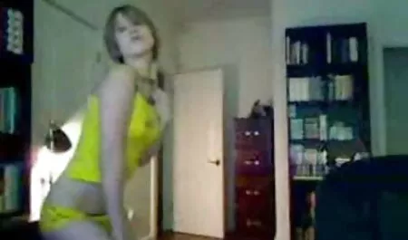 成熟した雌犬は彼女の彼氏の前で犯さ 女性 の ため の エッチ な 無料 動画